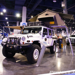 Mopar Jeep Overland White Jeep JK Wrangler 4-Door