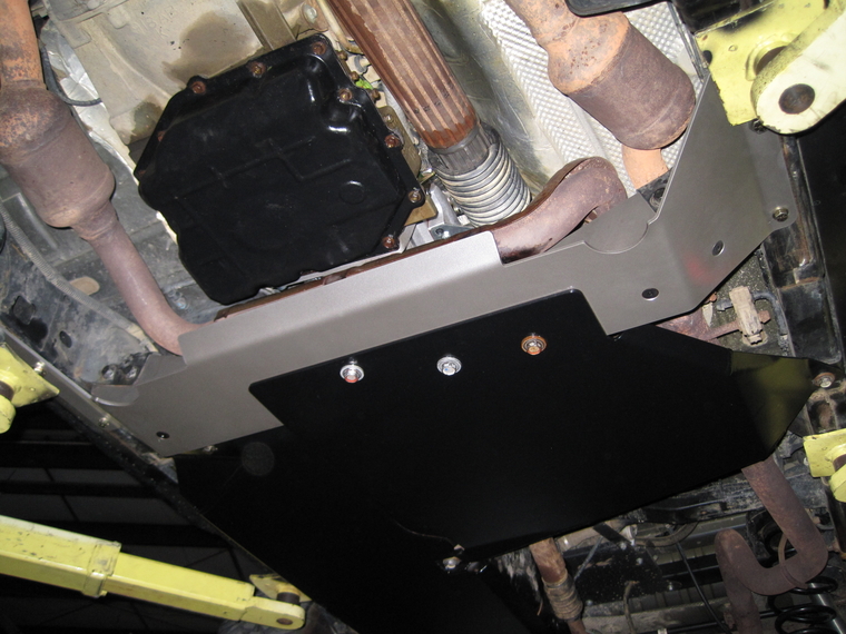 Heavy Duty replacement Transmission Mount Cross Member for the 2007