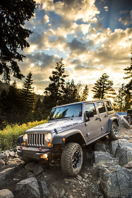 018-2013-jeep-wrangler-rubicon