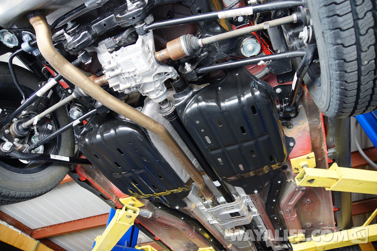 how hot does exhaust pipe get