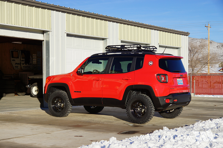 Jeep Renegade Trailhawk Daystar 1.5" Lift & 225/75R16 Cooper Discoverer