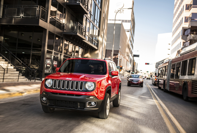 TOASTERJEEP-JEEP-RENEGADE-JP015_003RN